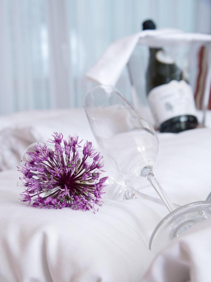 Anetseder Landhotel & Lofts Thyrnau Bagian luar foto