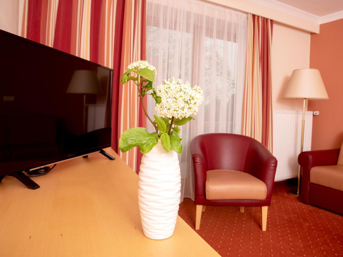 Anetseder Landhotel & Lofts Thyrnau Bagian luar foto