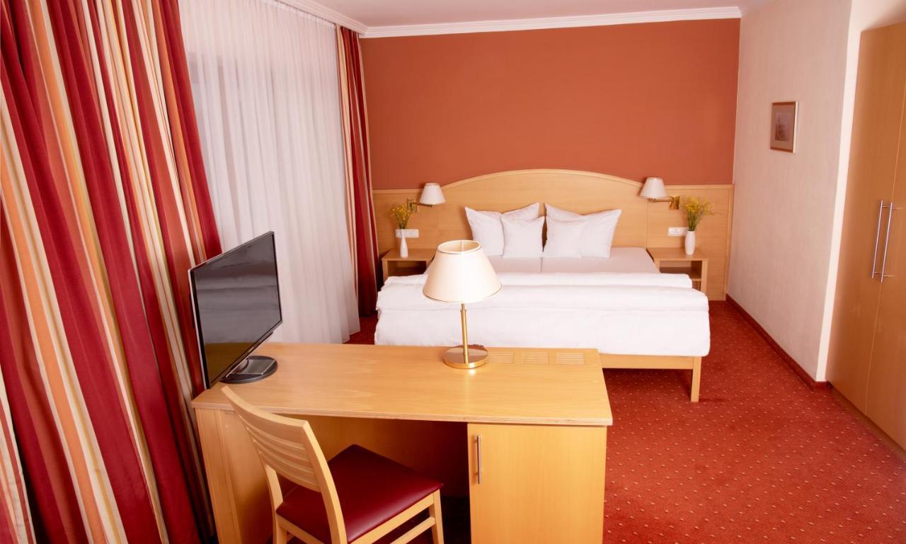 Anetseder Landhotel & Lofts Thyrnau Bagian luar foto