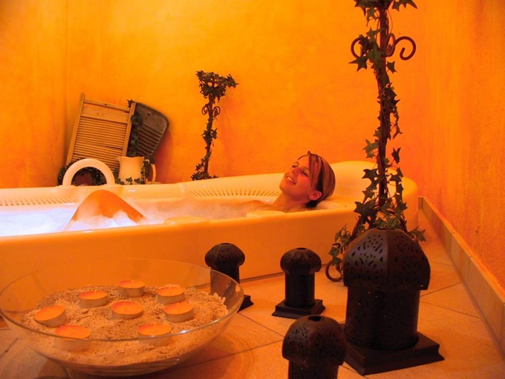 Anetseder Landhotel & Lofts Thyrnau Bagian luar foto