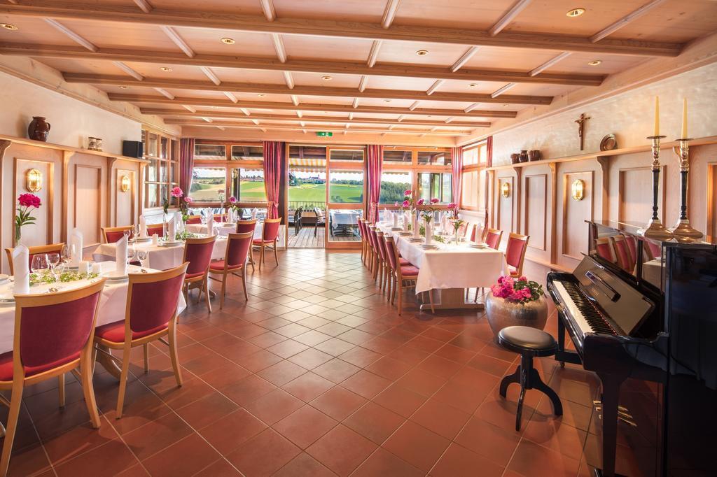 Anetseder Landhotel & Lofts Thyrnau Bagian luar foto