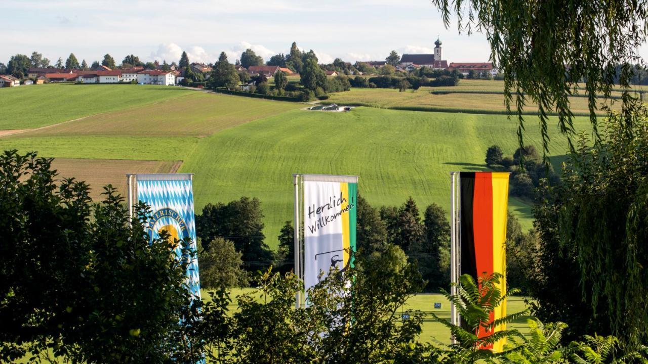 Anetseder Landhotel & Lofts Thyrnau Bagian luar foto